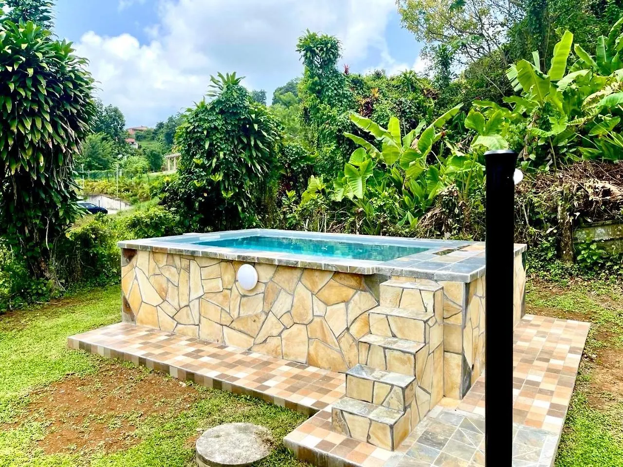 Appartement Paisible T2 Sur Sainte-Marie